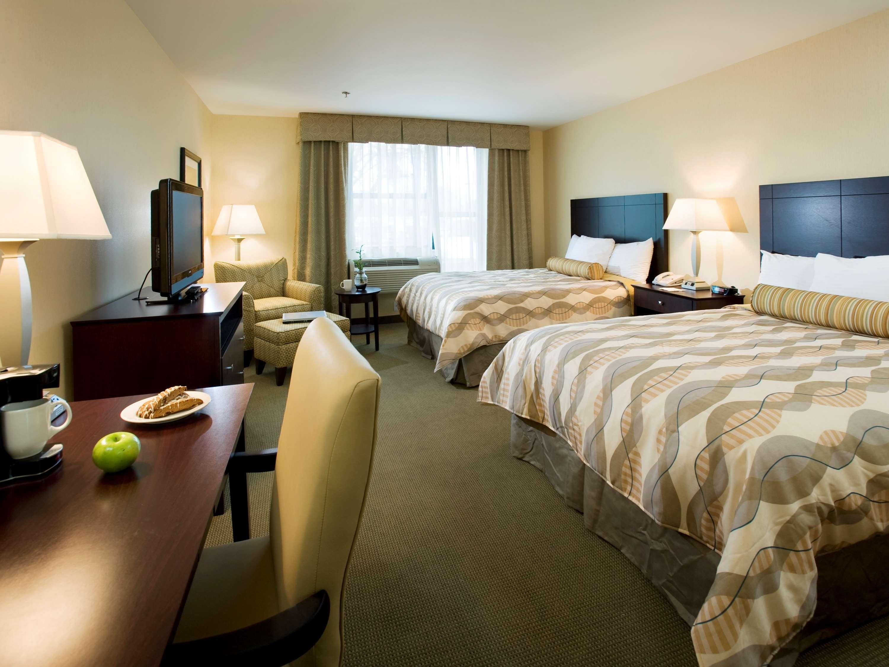 Best Western Plus Philadelphia Airport South - At Widener University Chester Eksteriør bilde