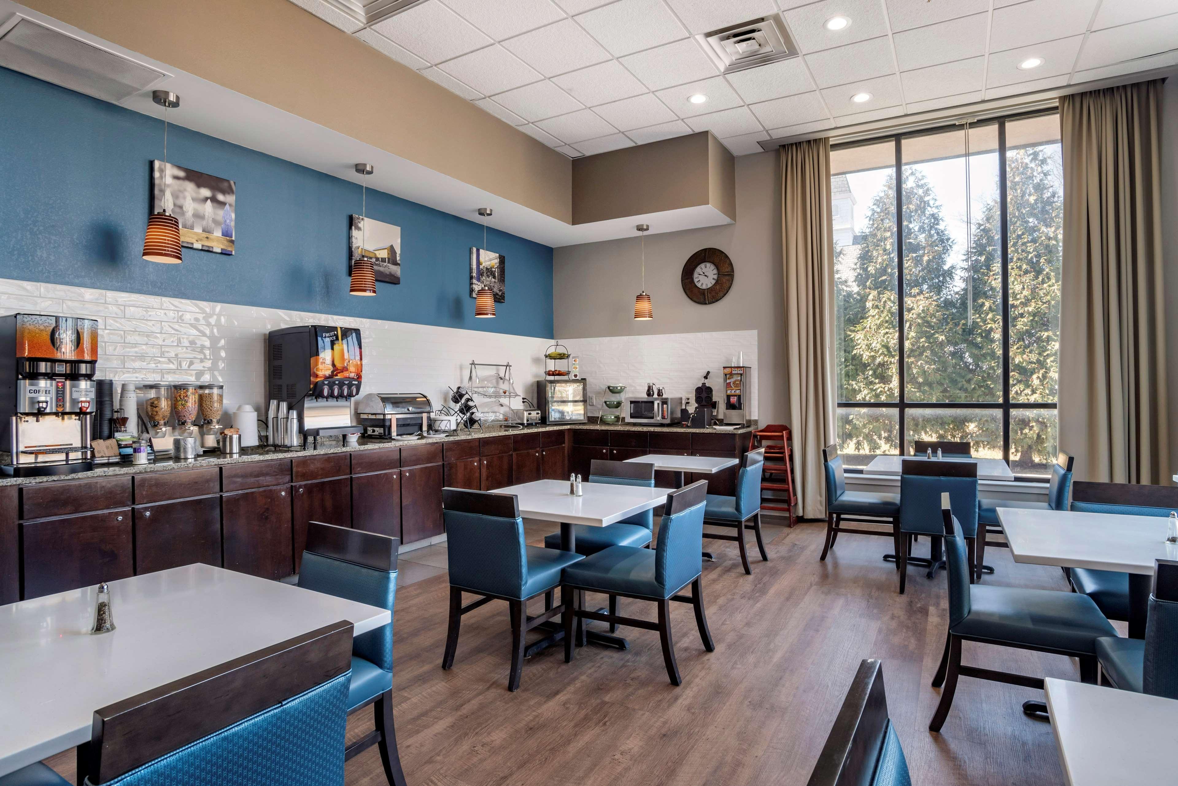Best Western Plus Philadelphia Airport South - At Widener University Chester Eksteriør bilde