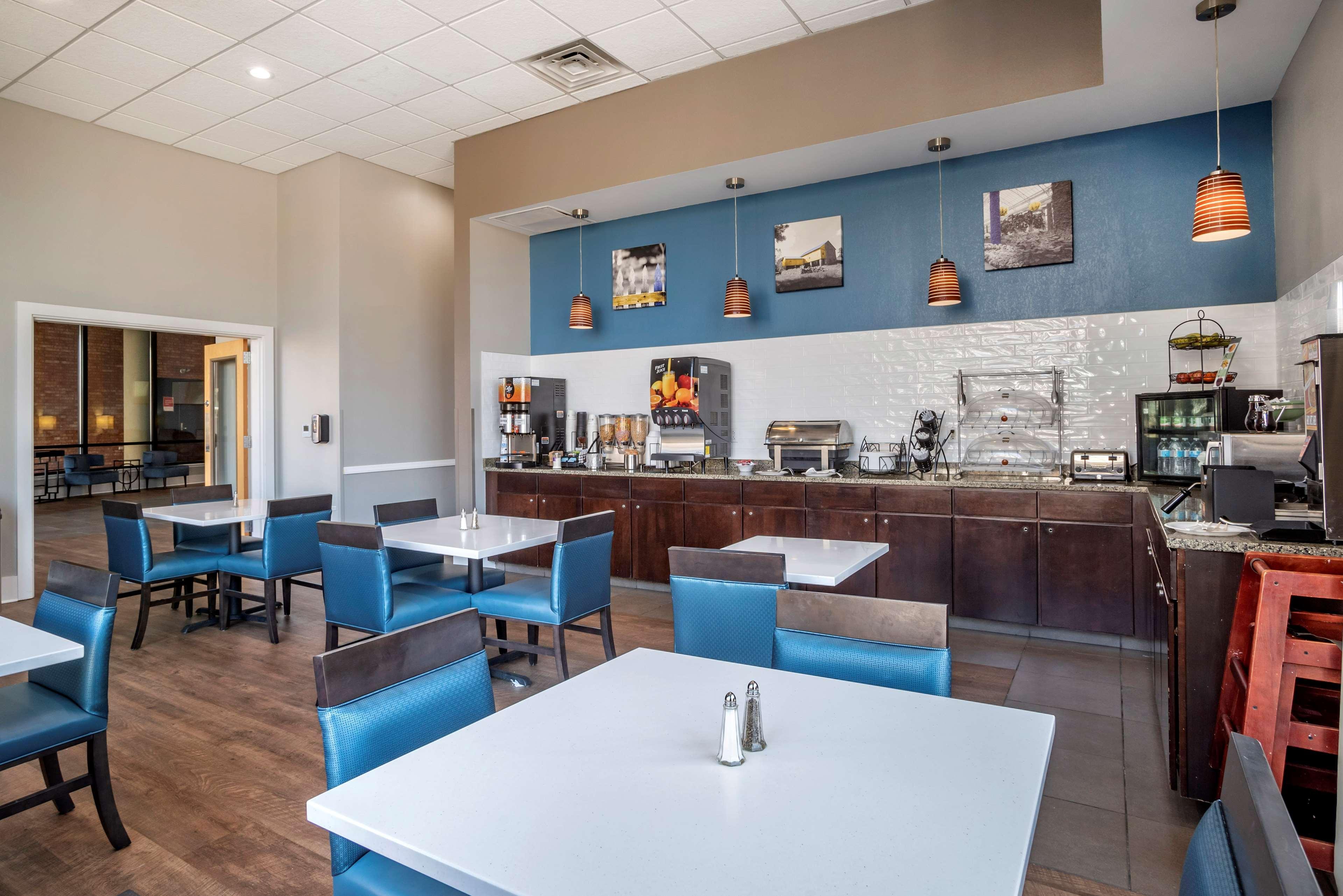 Best Western Plus Philadelphia Airport South - At Widener University Chester Eksteriør bilde